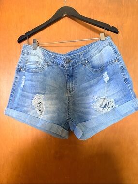 Uniqlo Light Blue Distressed Roll-Cuff Denim Shorts